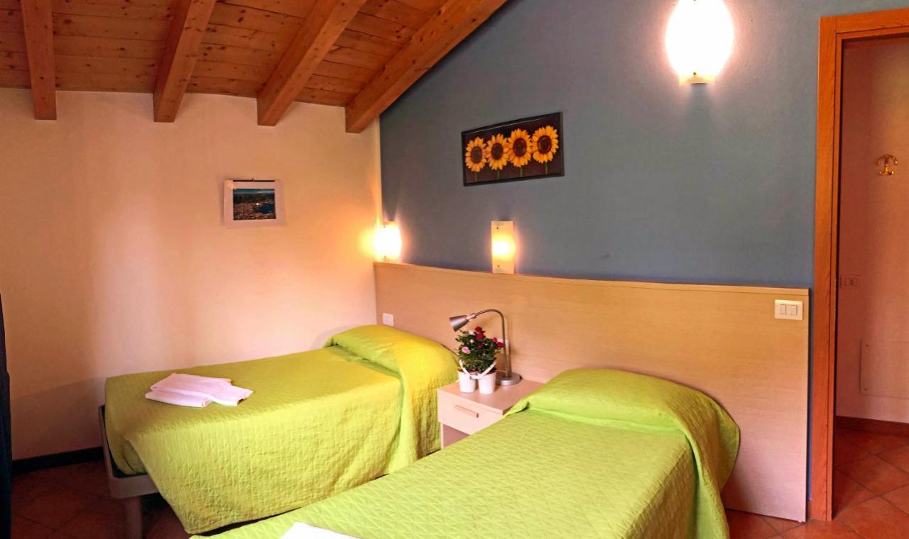 Residence La Collina 베르카나 외부 사진